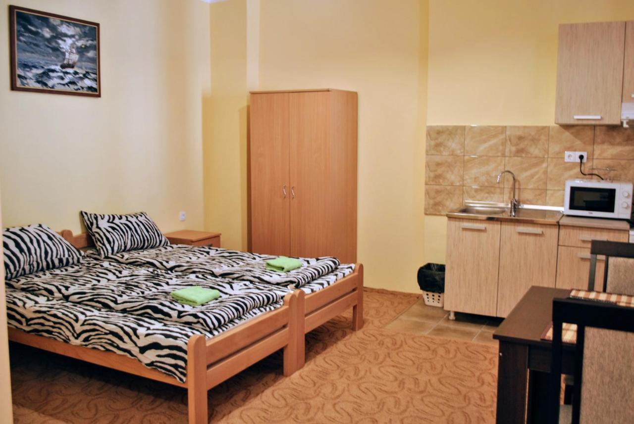 Eco Rural Tourism Association Skorenovac Hotell Exteriör bild