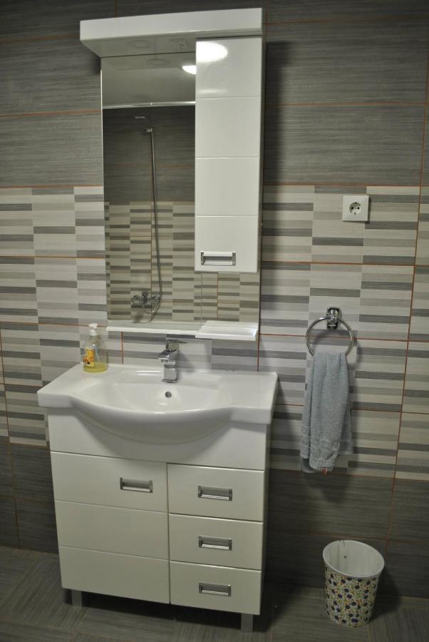 Eco Rural Tourism Association Skorenovac Hotell Exteriör bild